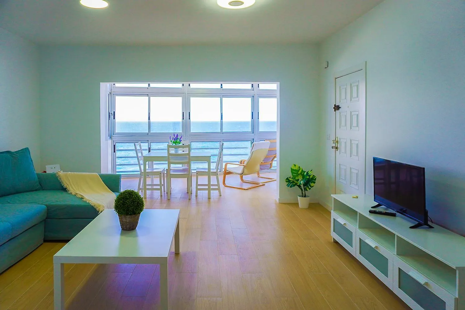 Apartment Apartamento Frente Al Mar Puertito de Guimar Spain